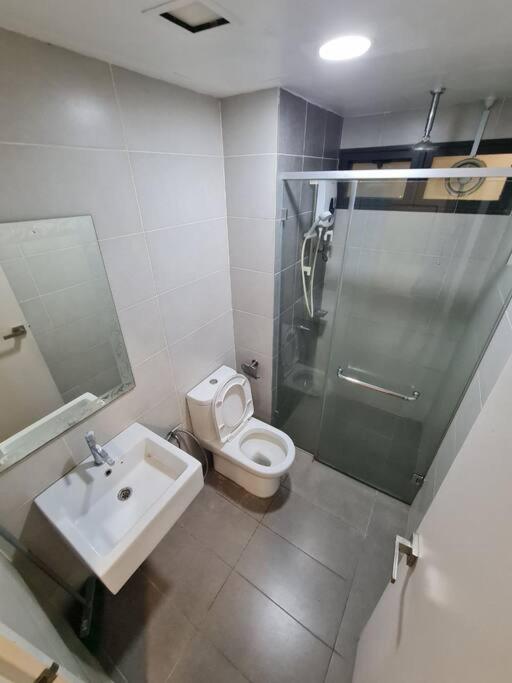 Lovely 3-Bedroom Serviced Apartment @ Cyberjaya Exterior photo